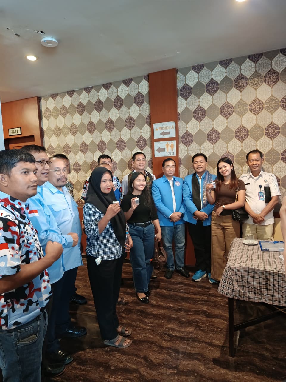 “Bukan Sekadar Tanda Tangan! BNNP Sumut–PROGIB Turun Aksi, Relawan SPPG Dites Urine”